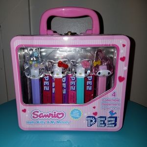 Hello Kitty Crystal Pez 4 PC set mint in tin box!